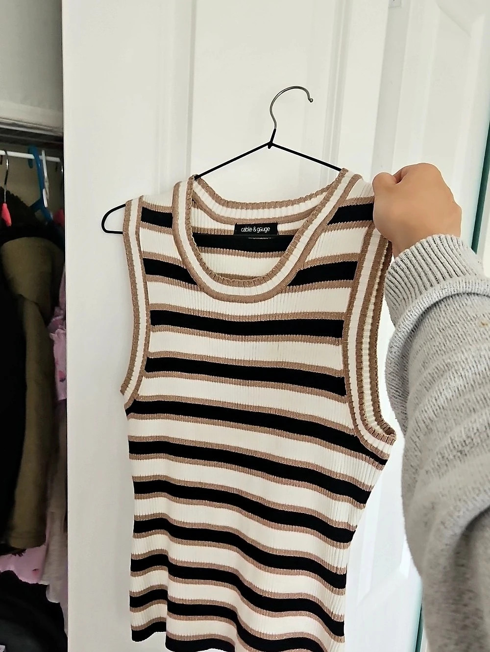CABLE And GAUGE Striped Knit Tank Top in Brown & Cream Like New
